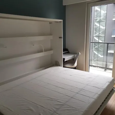 Urban Space 64 - Free Parking *