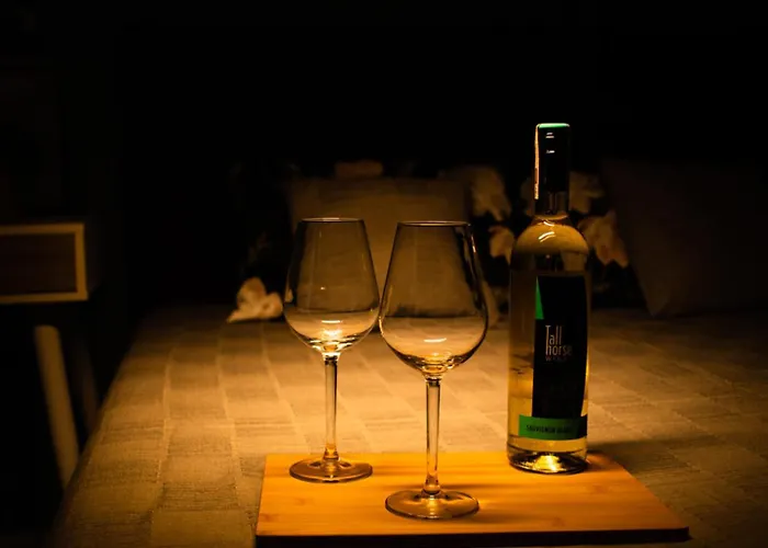 Urban Space 64 - Free Parking Daire